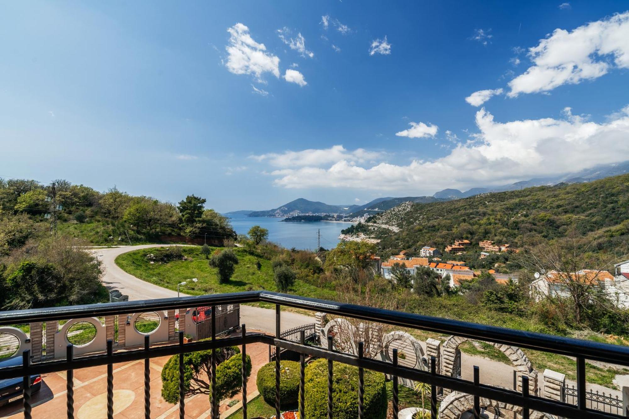 Apartments Radevic Budva Exteriör bild